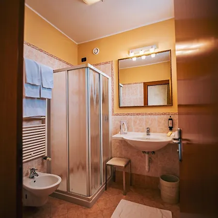 Hotel Camoretti Almenno San Bartolomeo