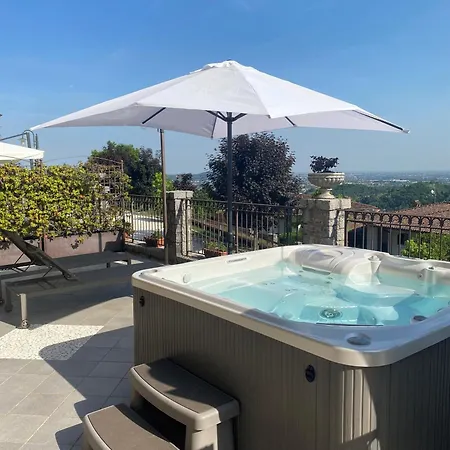 Camoretti Hotel