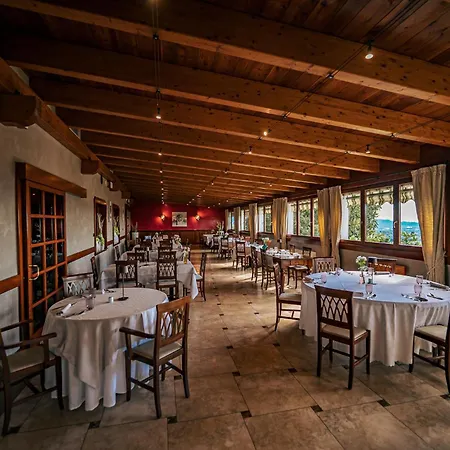 Hotel Camoretti 3*